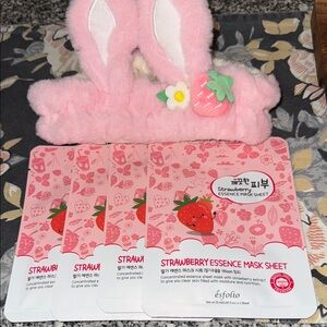 Strawberry mask essence with free strawberry headband. New without box